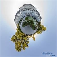 Kurfrstliches Schloss Koblenz: Am Brunnen